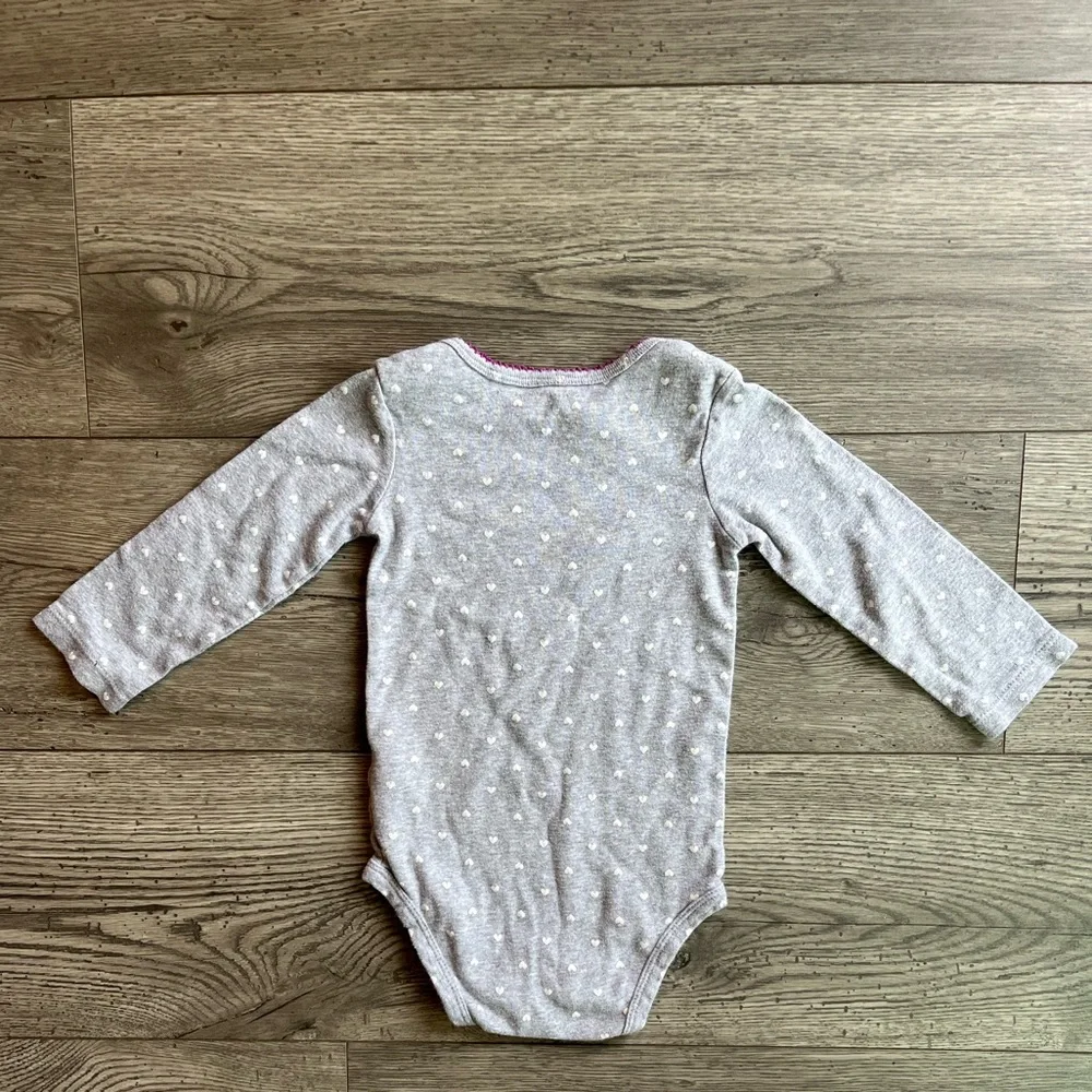 Carter’s Toddler Girl Long Sleeve Onesie Bodysuit “Adorable” Hearts 18 Month